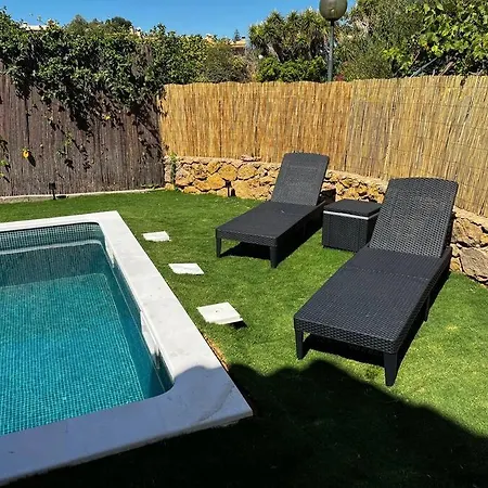 Elegant Art With Pool And Garden