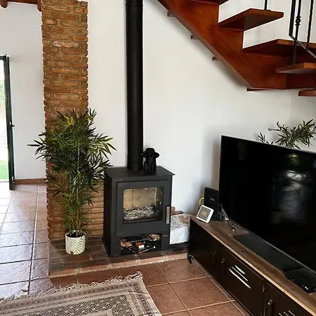 Villa Elegant Art With Pool And Garden Algoz